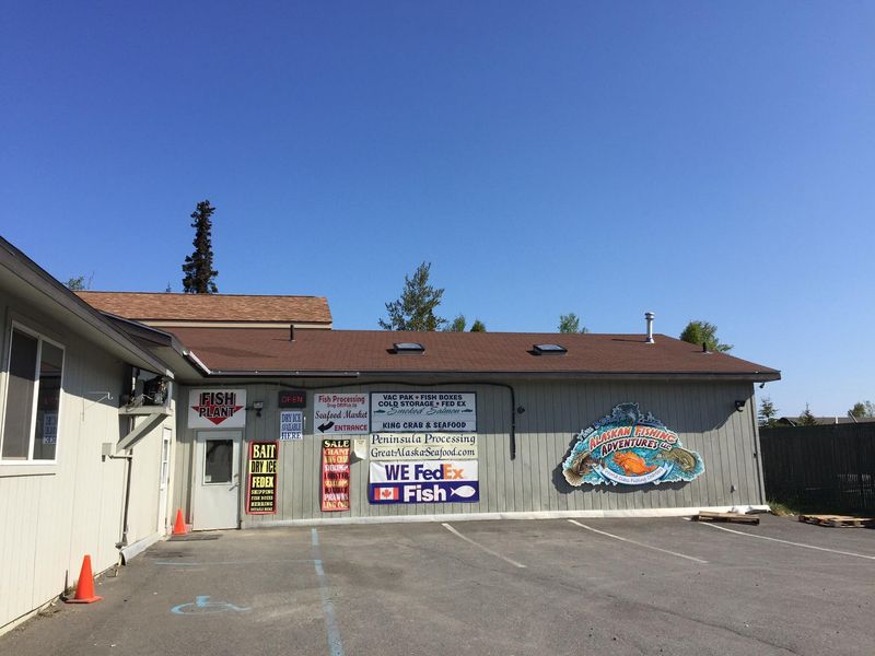 Coal Point Seafood – Homer’s Dockside Delight