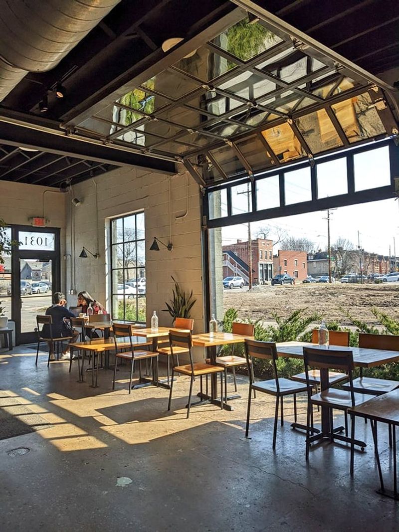 Fox in the Snow Café - Columbus' Minimalist Pastry Paradise