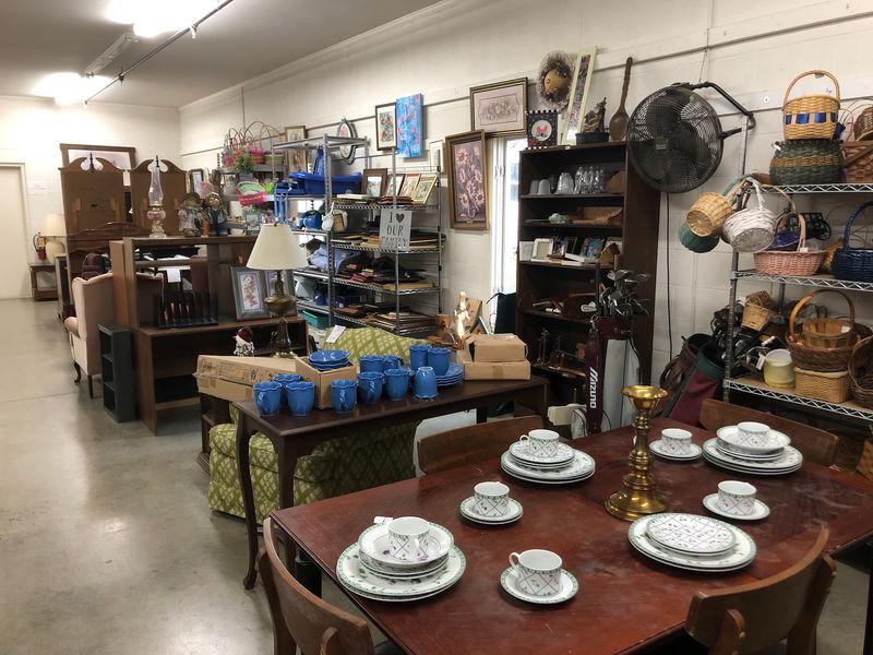 Rescue Mission Thrift Store – Martinsburg