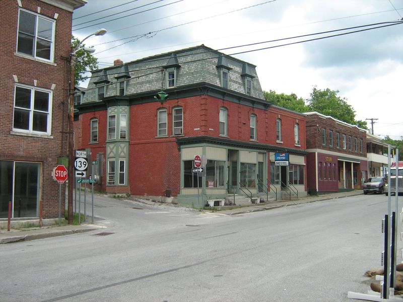 Richford and East Richford, a roadside mystery spot