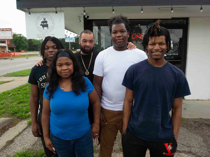 J Rocks Smoke House – Topeka