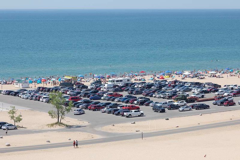 Warren Dunes State Park