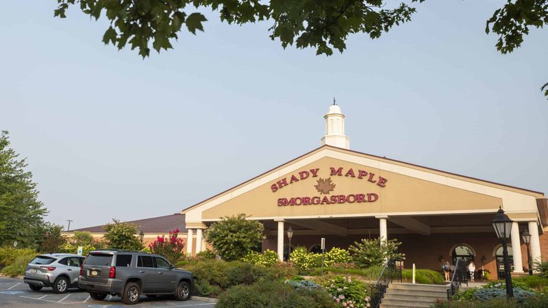Shady Maple Smorgasbord