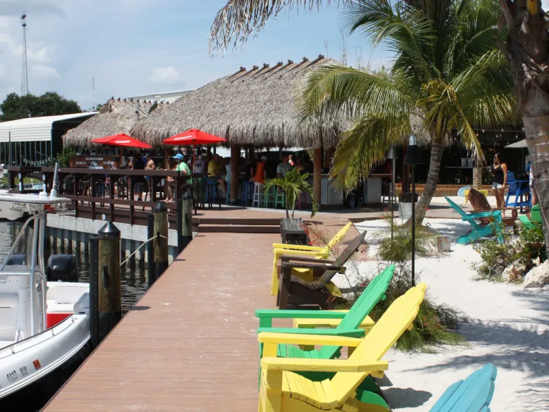 Location: Easy Waterfront Escape