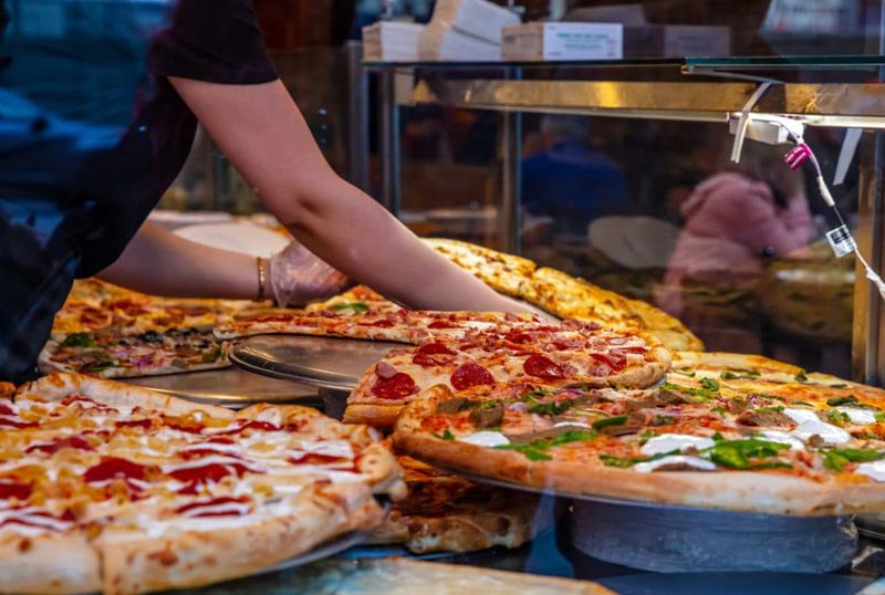 The Food Scene That Defines the City