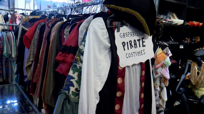 Regional Quirks Make Florida Costumes Uniquely Tropical and Eccentric