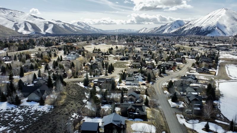 Hailey: The Un-Pretentious Mountain Town of Your Dreams