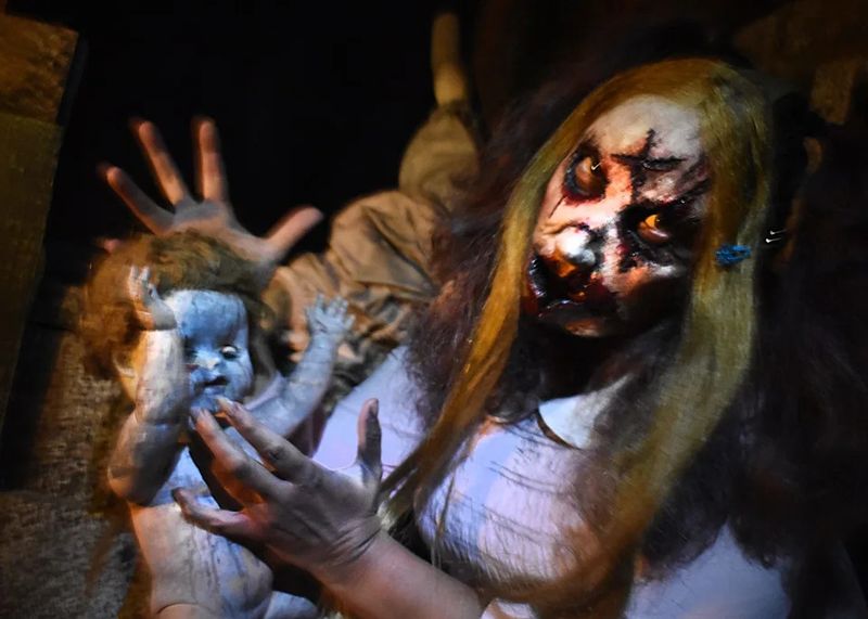 Professional Actors and Special Effects