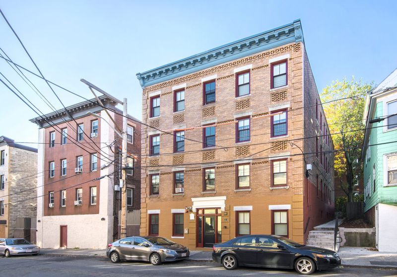 Homogenization of Urban Aesthetics