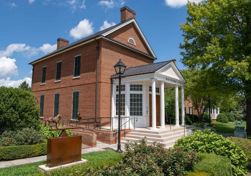 Visit the National Sporting Library & Museum