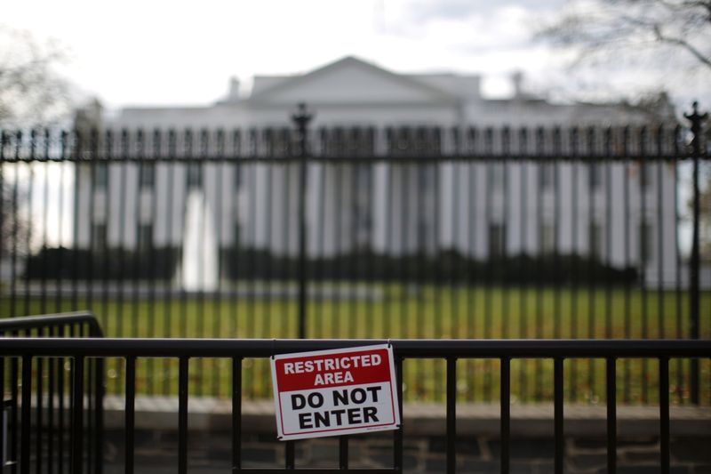 Trespassing on the White House Lawn
