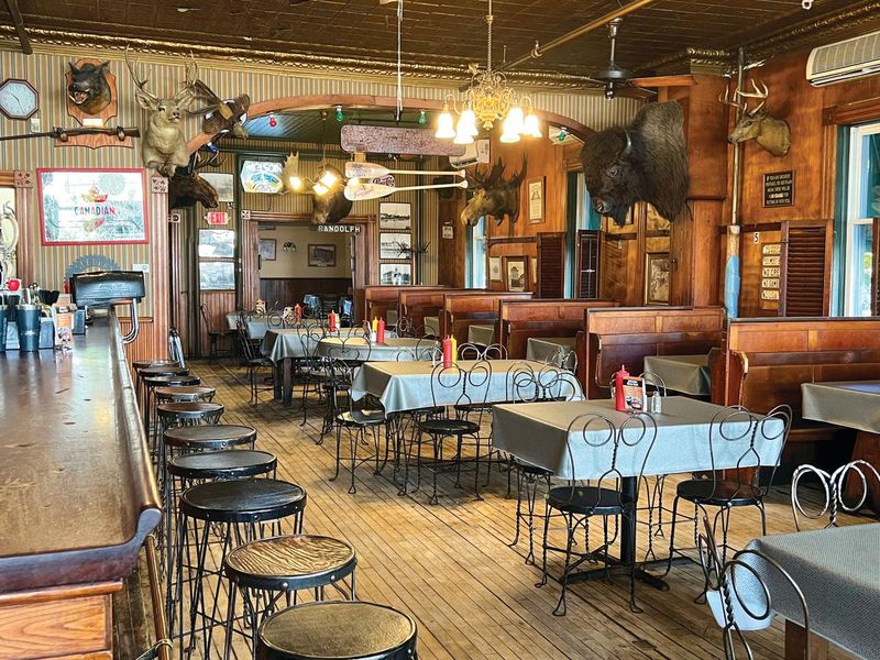Sleder’s Family Tavern, Traverse City
