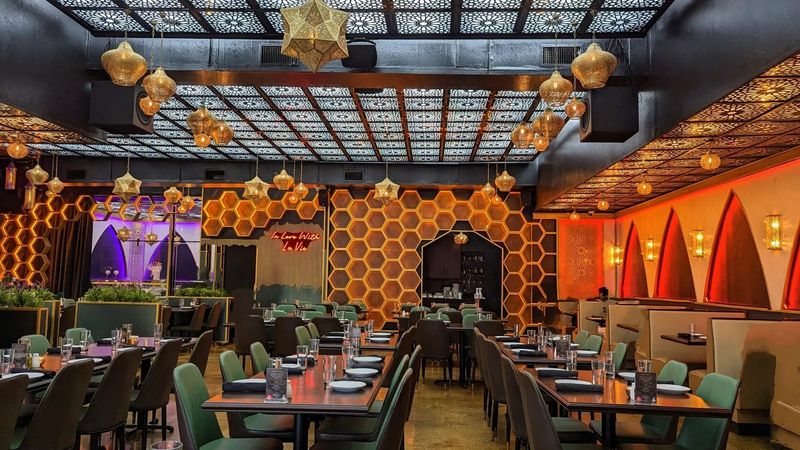 La Vie Restaurant - Mediterranean Elegance in Florida