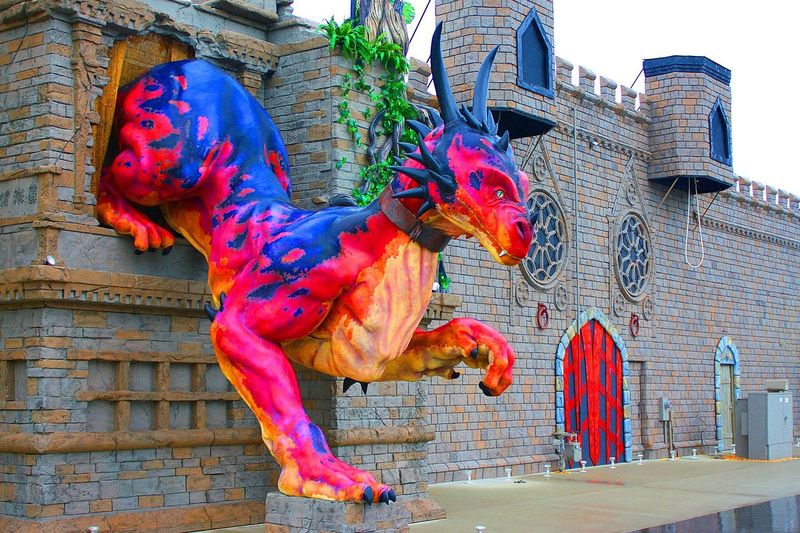 Ghostly Manor Thrill Center (Sandusky)