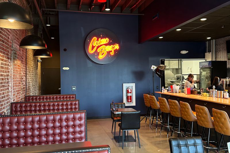 Cosmo Burger XR: Smash Burger Specialists
