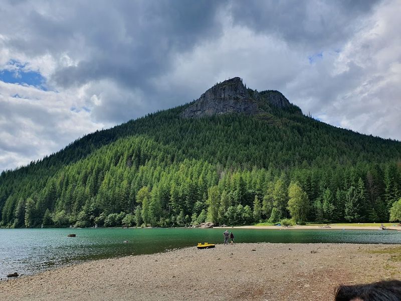 Rattlesnake Lake (North Bend)