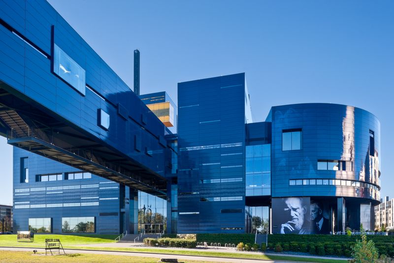 Twin Cities Pulse With Arts and Culture