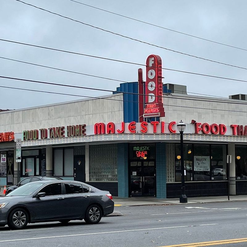 Majestic Diner