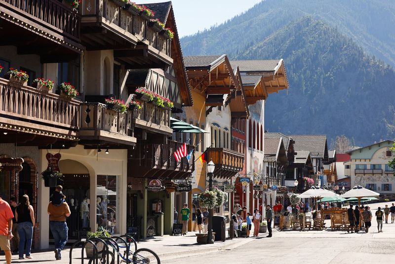 A Town Struggling to Keep Up