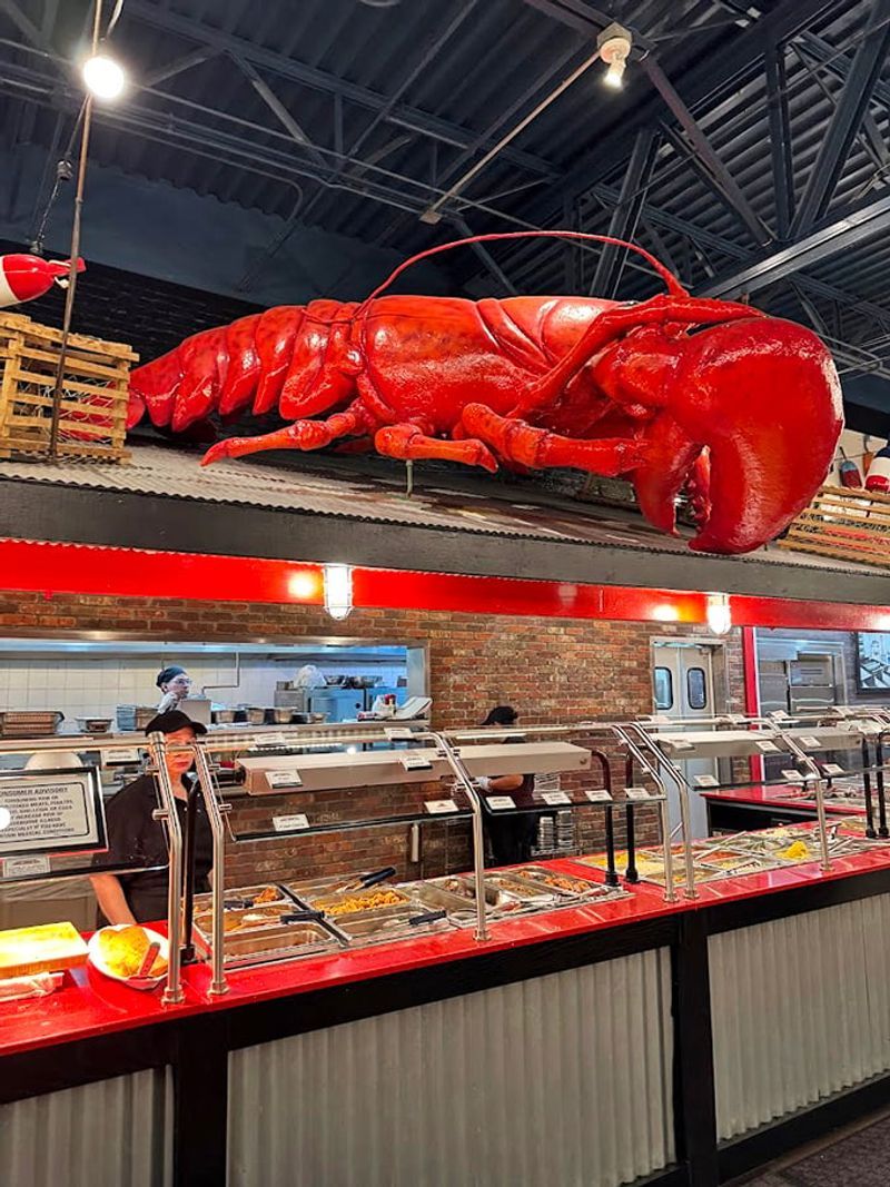 From the Décor to the Energy, Everything Says ‘Florida’