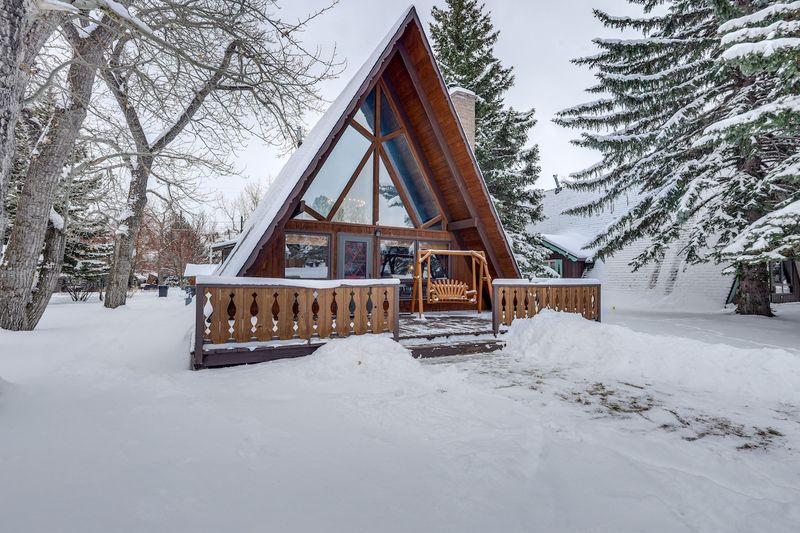 A Cozy Escape for Winter Travelers