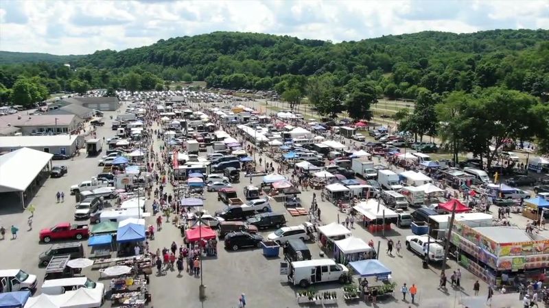Market Days And Seasons