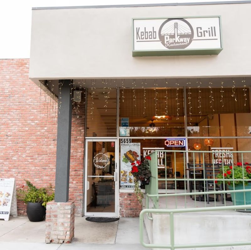 Parkway Kebab & Grill: Where Mountains Meet Mediterranean