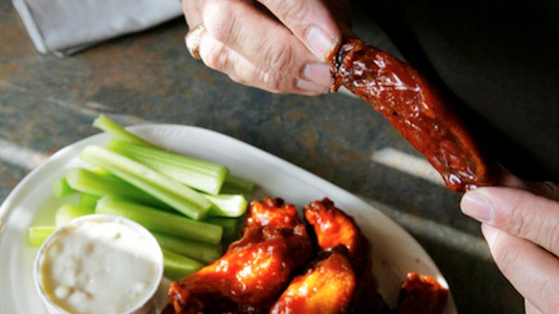 Crispy, Flavorful Buffalo Wings That Earn Rave Reviews