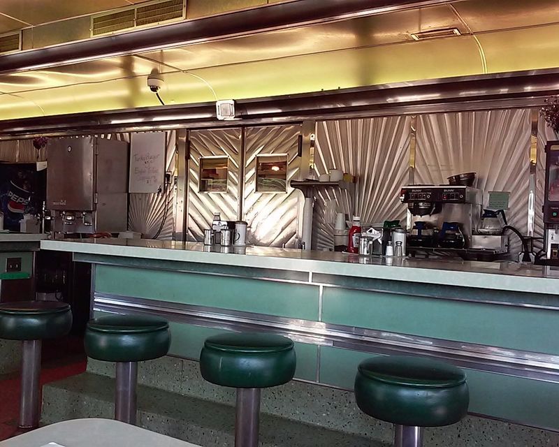 Dean’s Diner (Blairsville)