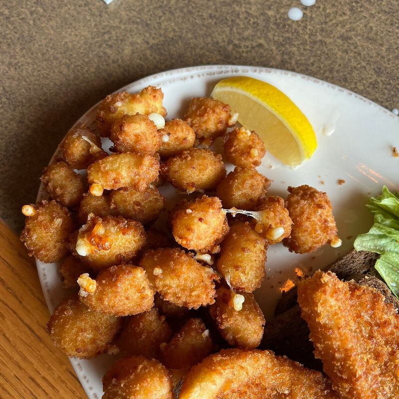 Green Bay – Curds and Kickoff