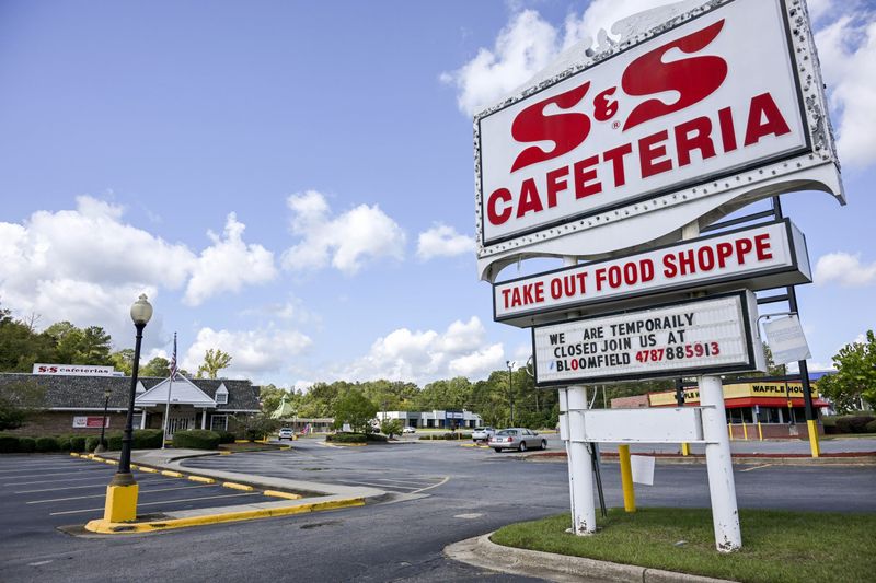 The S&S Cafeteria (Macon)