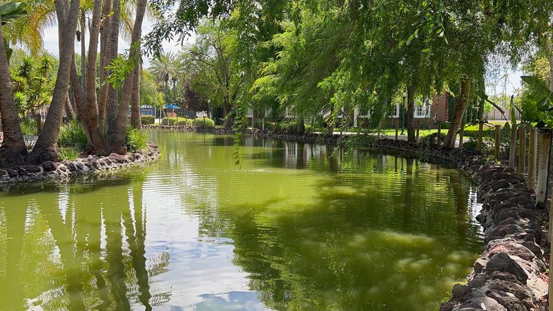 Jungle Island (Knott’s Berry Farm area)