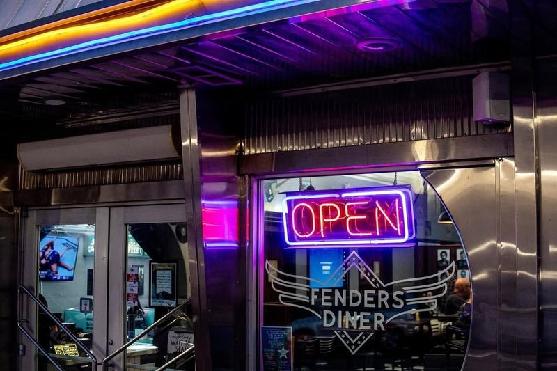 Fenders Diner 
