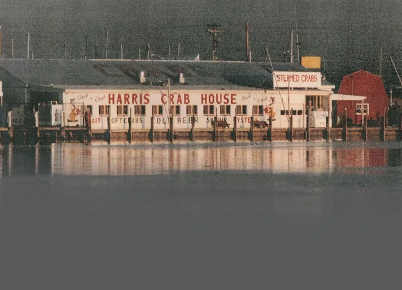 Harris Crab House (Kent Island)
