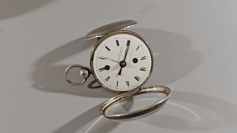 Selling Clocks or Watches on Sunday Was Restricted