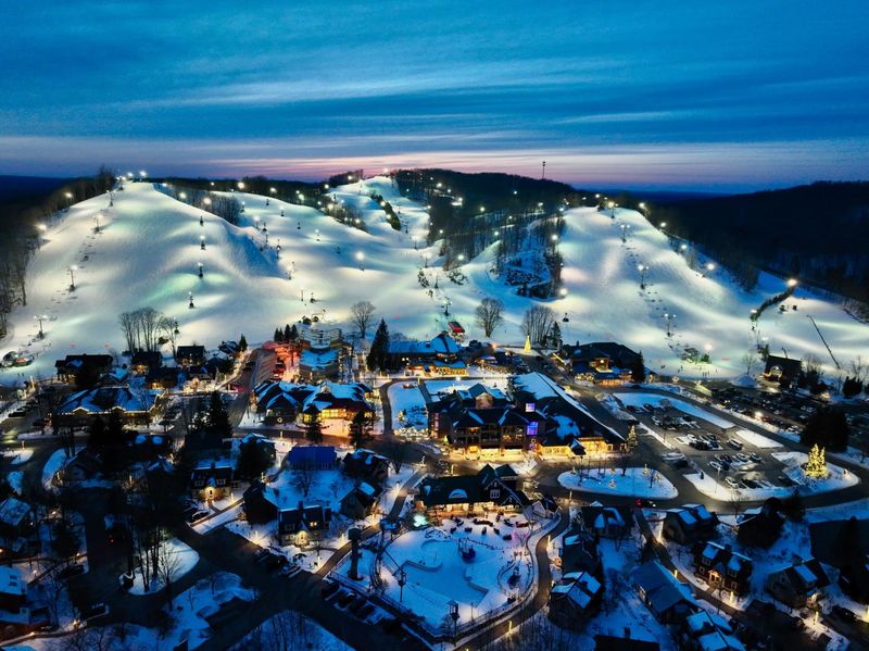 Crystal Mountain Resort (Thompsonville)