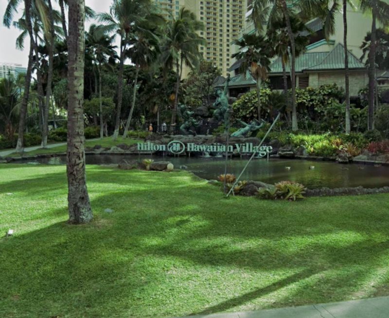 Hilton Hawaiian Village Waikiki Beach Resort