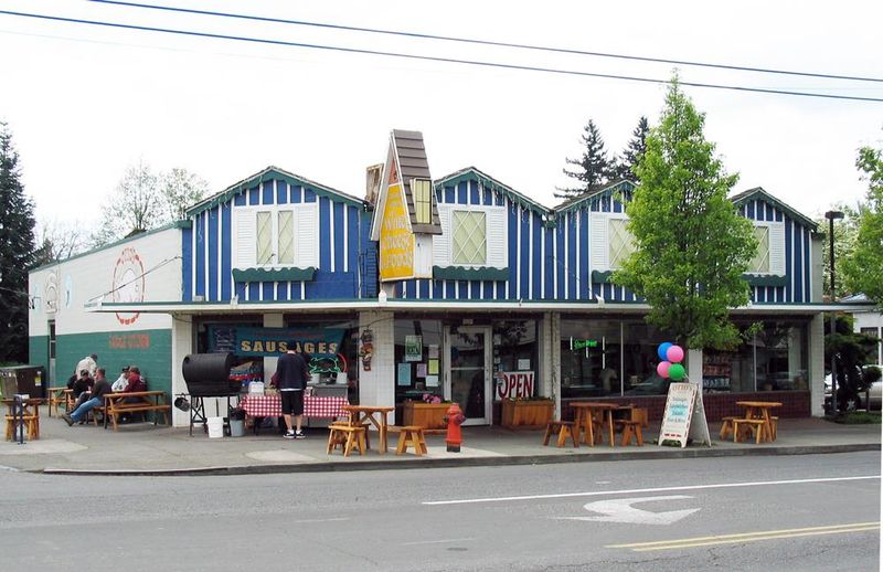 Otto’s Sausage Kitchen Cafe Counter, Portland