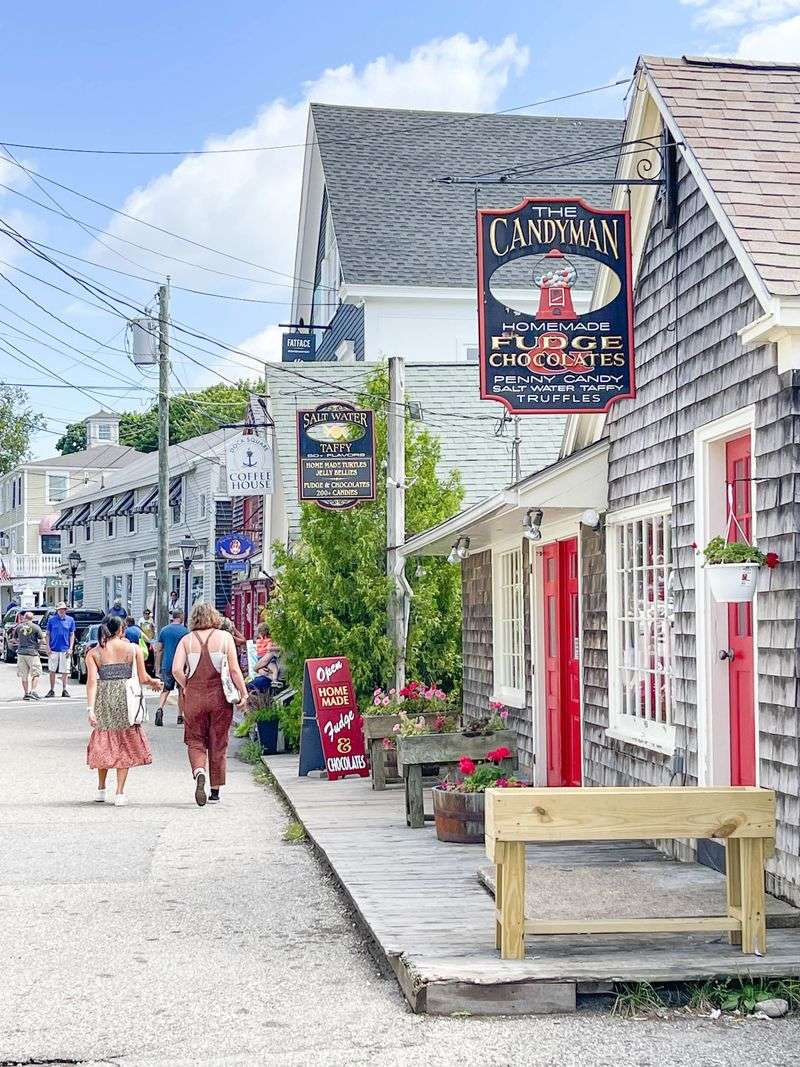 Exploring Kennebunk and Kennebunkport