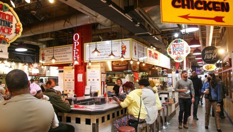 Pearl’s Oyster Bar at Reading Terminal Market, Philadelphia
