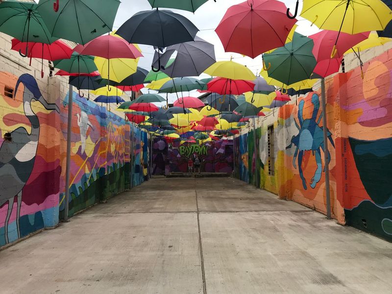 Umbrella Alley, Baytown
