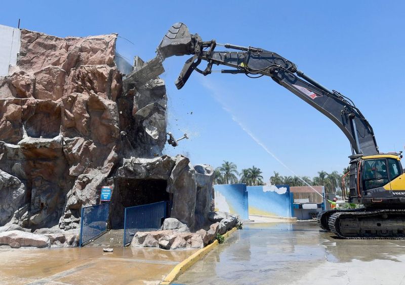 City Officials Revoked Operating Permits Before Final Fire