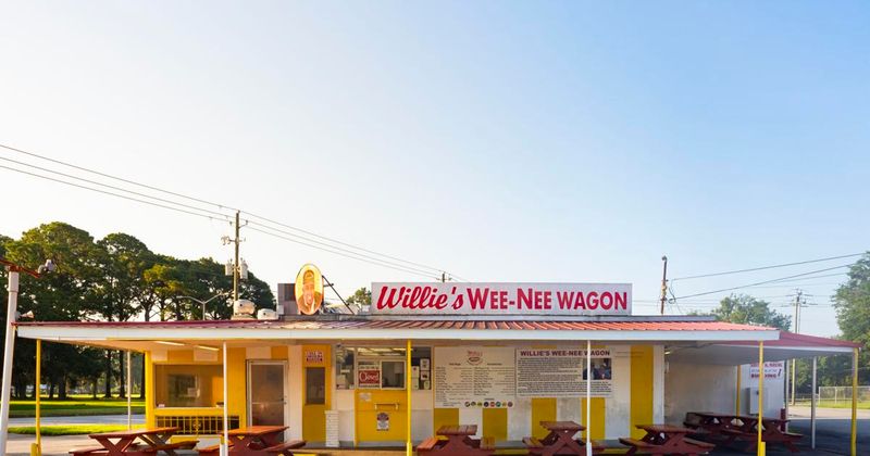 Willie's Wee-Nee Wagon (Brunswick)