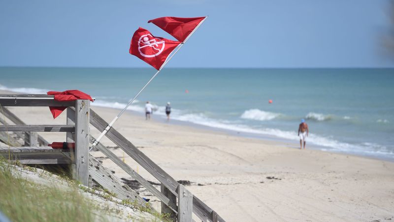 Never ignore beach flag warnings