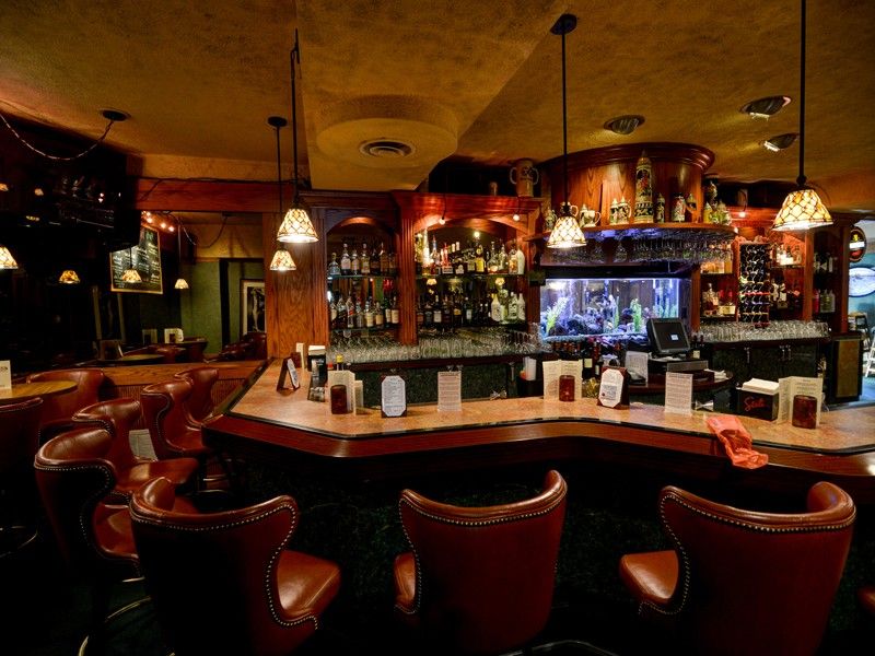Mark's East Side (Appleton)