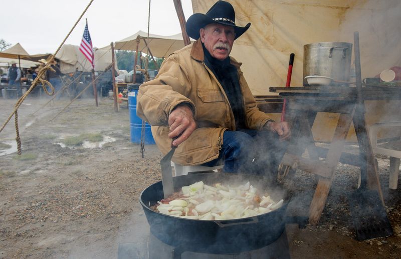 Dutch Oven Cooking Spectacle