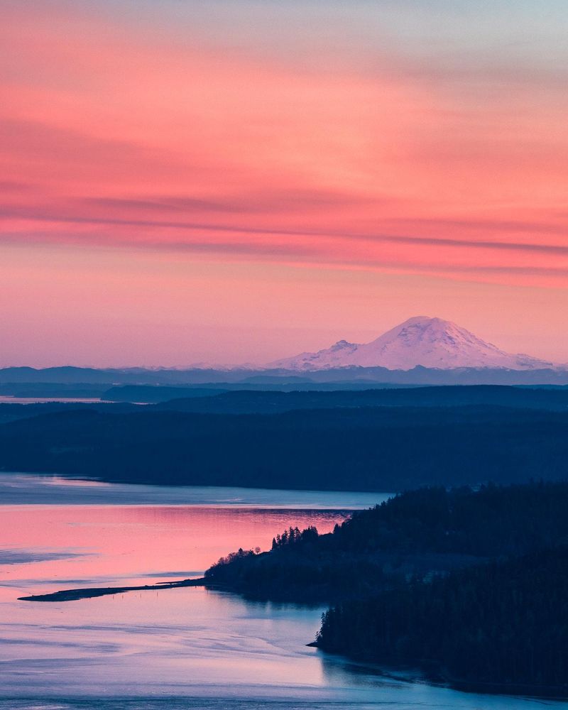Puget Sound and Its Stunning Coastal Views