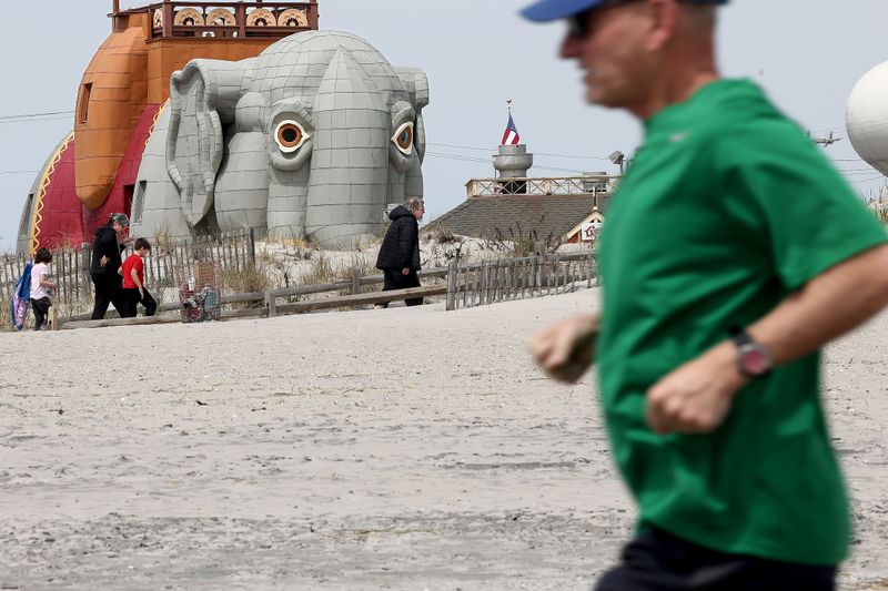Lucy The Elephant Photobombing Beach Day