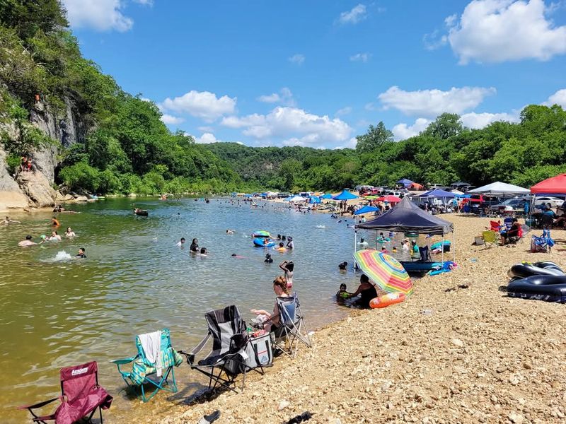 Buffalo River's Pristine Waters Now A Floating Party