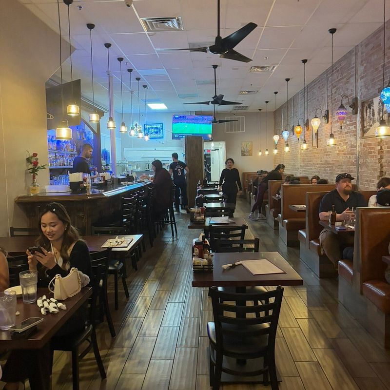 The Casual Atmosphere of Zesty Creole